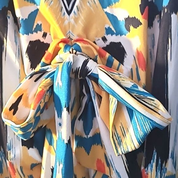 Jealous Tomato Colorful Printed Shift Dress with Bow Below Chest, Size 1X - Picture 4 of 10